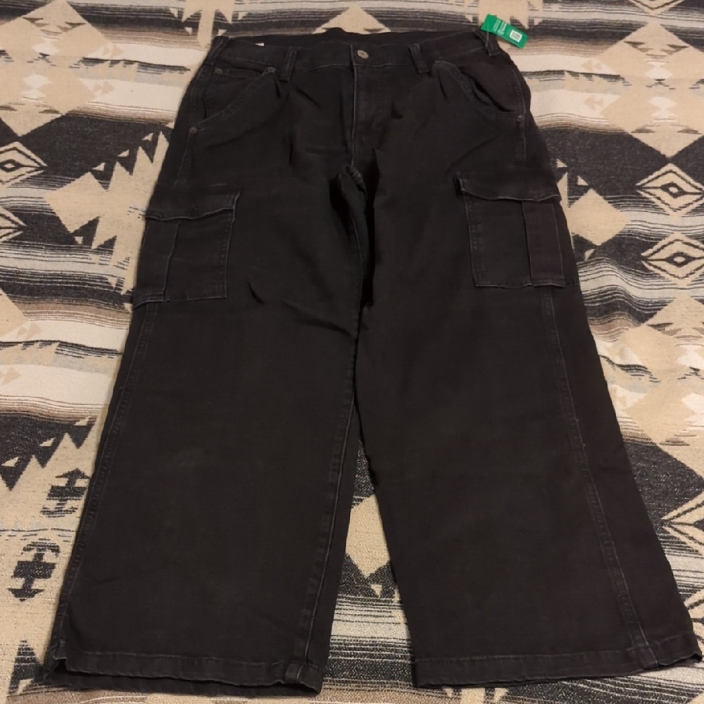 Gap- Womens Mid Rise '90s Loose Cargo Jeans